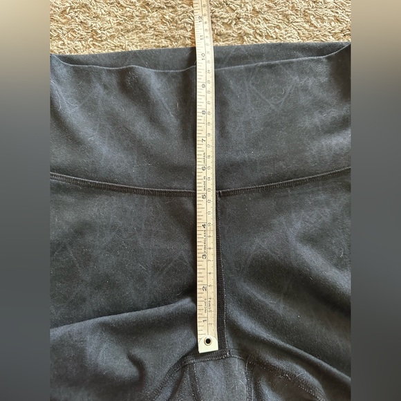 Alo yoga high waisted leggings pink and black - Picture 6 of 8